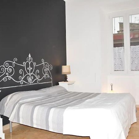 Cosy Apartment - 5 Minutes Walk From Colosseum Exterior foto